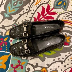 Geox black, alligator loafers